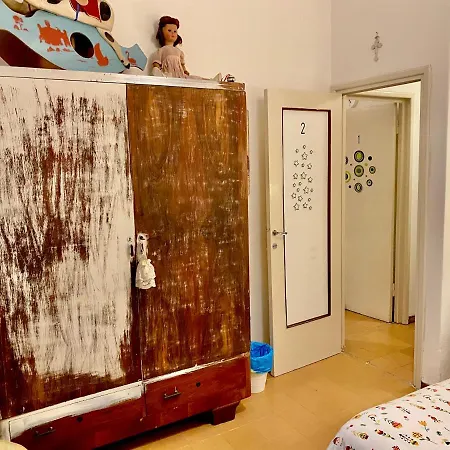 Homestay Josephine's 1 Viareggio