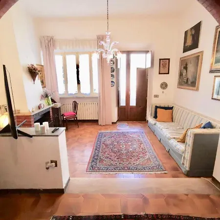 Homestay Josephine's 1 *